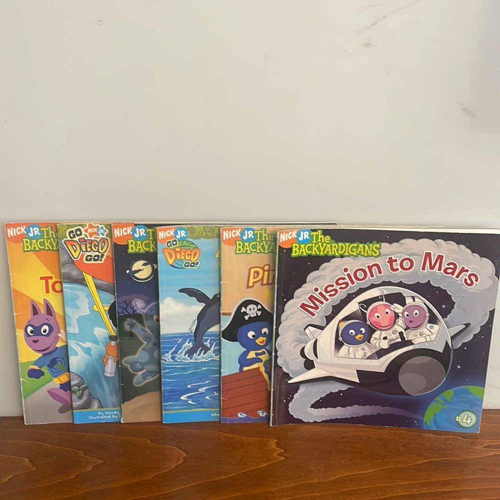Nick Jr theme book bundle